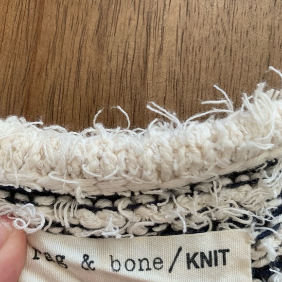 Large knit rag & bone short sleeve oversized sweater, used - Picture 3 of 3